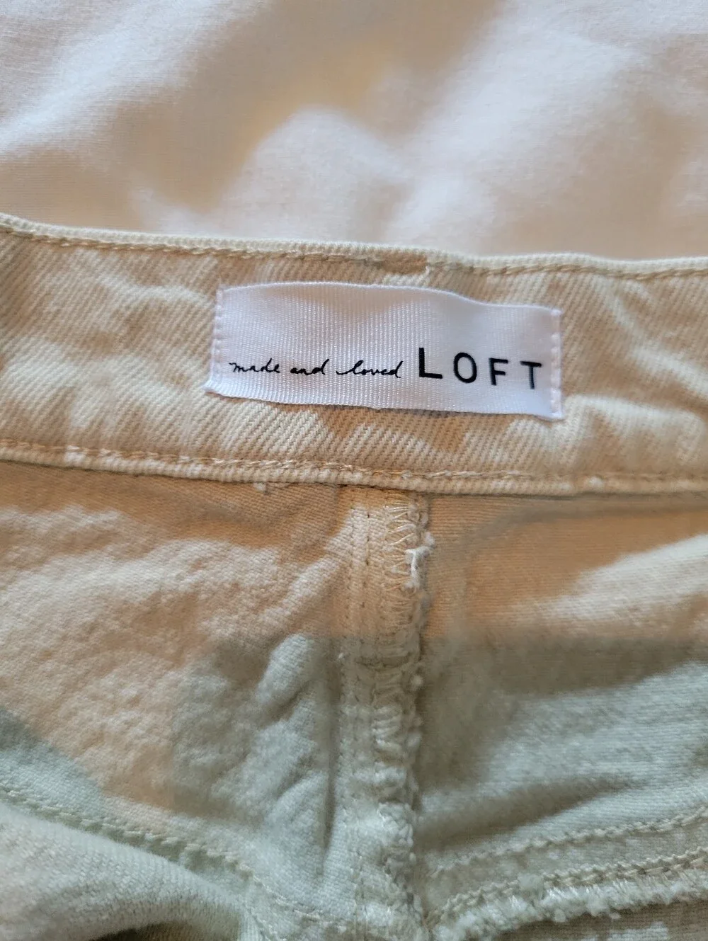 LOFT Frayed High Waisted Straight Crop Stone Cream Color Jeans 99% Cotton Sze 25